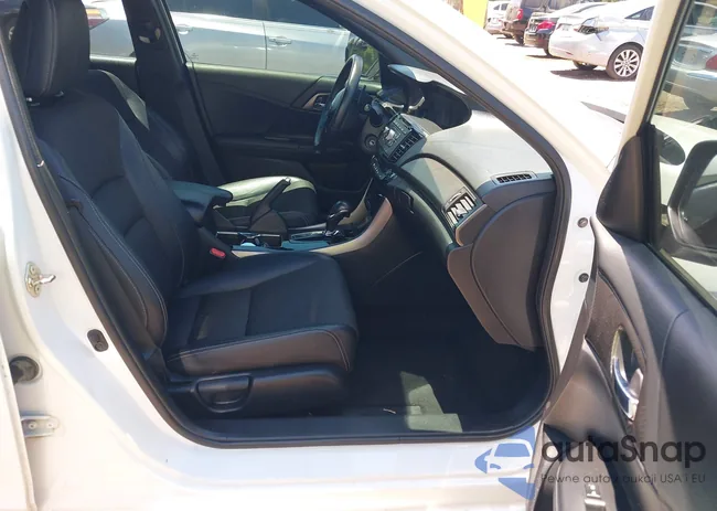 1HGCR2F64GA031610: 39778929