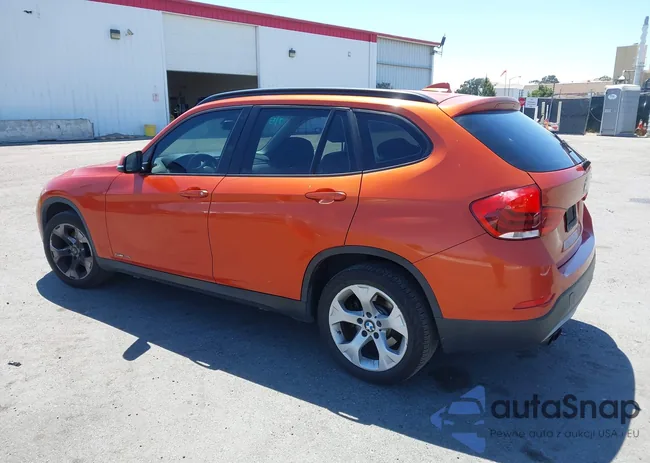 WBAVM1C53FV318114: 39780509