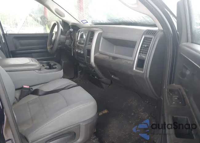 1C6RR6FT4DS524111: 39782836