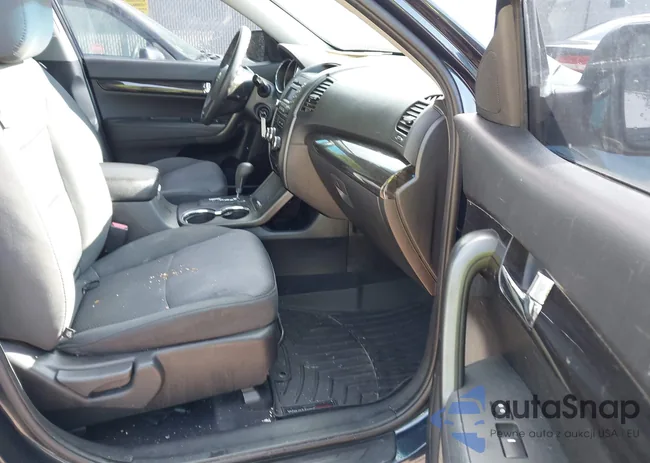 5XYKT3A64CG260677: 39783719