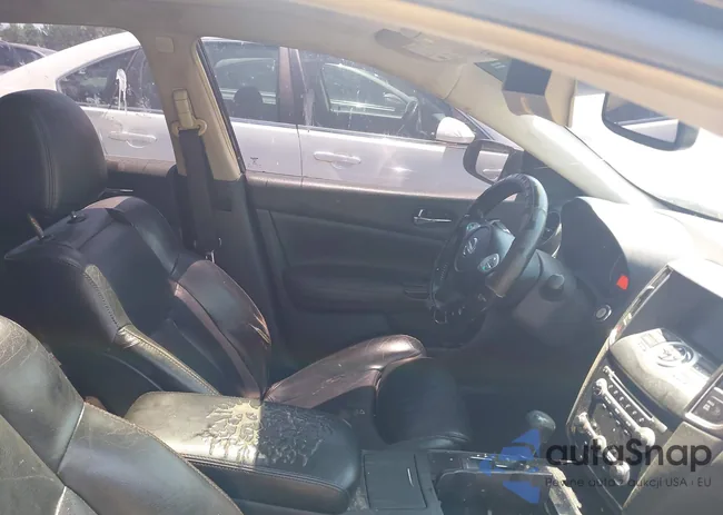 1N4AA5AP5BC819264: 39785951