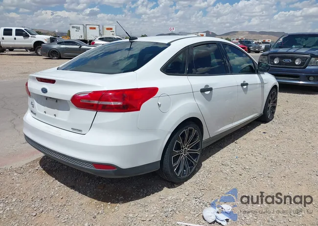 1FADP3E28GL369809: 39790154