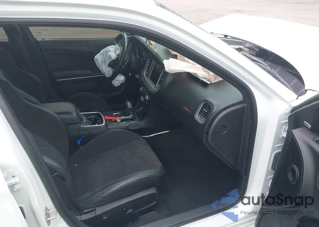 2C3CDXGJ8PH607945: 39790728