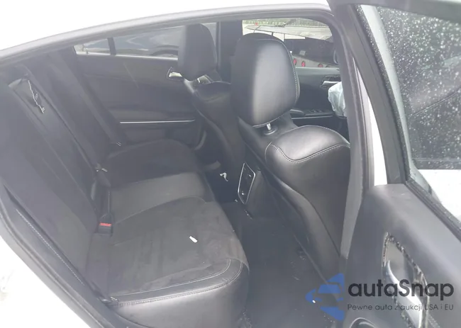 2C3CDXGJ8PH607945: 39790728