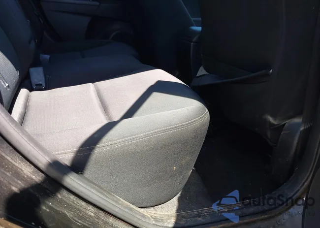 JM1BL1K63B1440881: 39794619