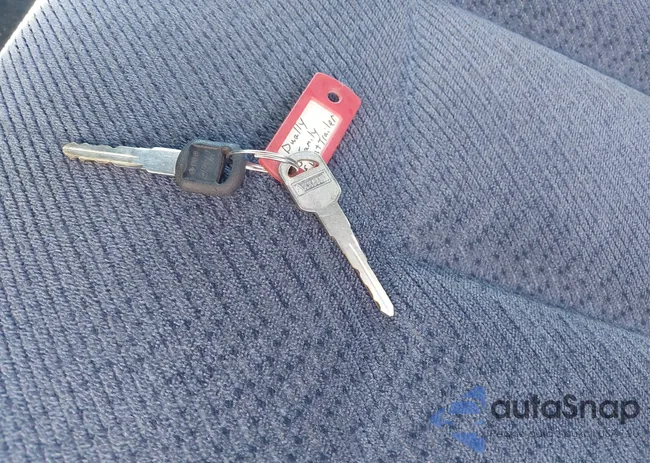 1GCHC39F7WE174548: 39796778