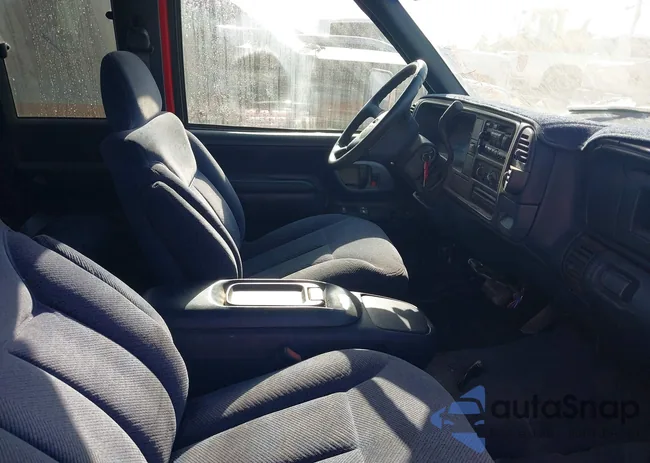 1GCHC39F7WE174548: 39796778