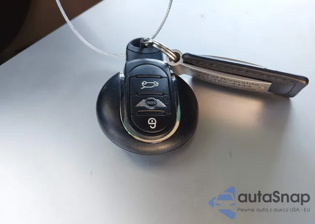 WMWXU1C32H2F77966: 39797211