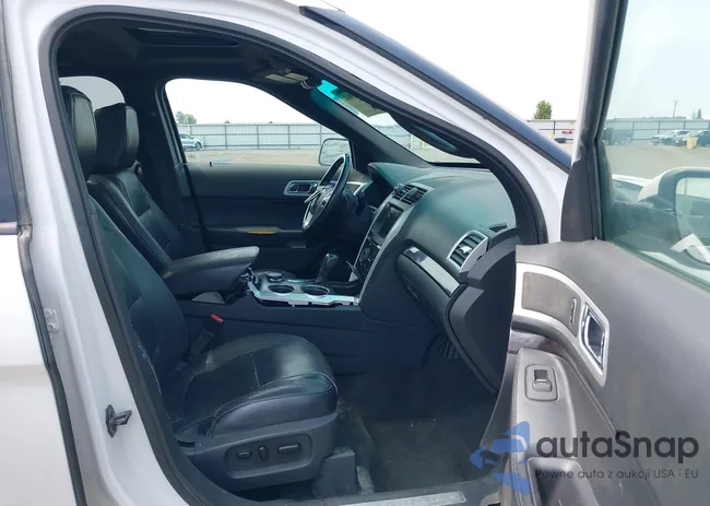 1FMHK8F88BGA39112: 39798803