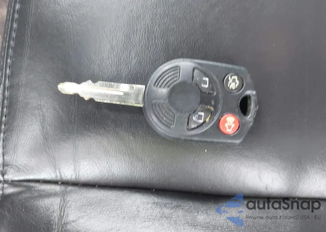 1FMCU9EG2BKA28381: 39799119