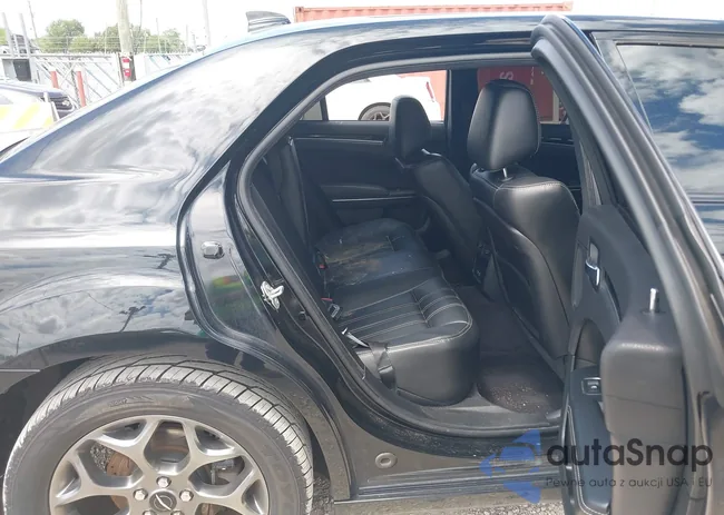 2C3CCAGG1HH530213: 39799276