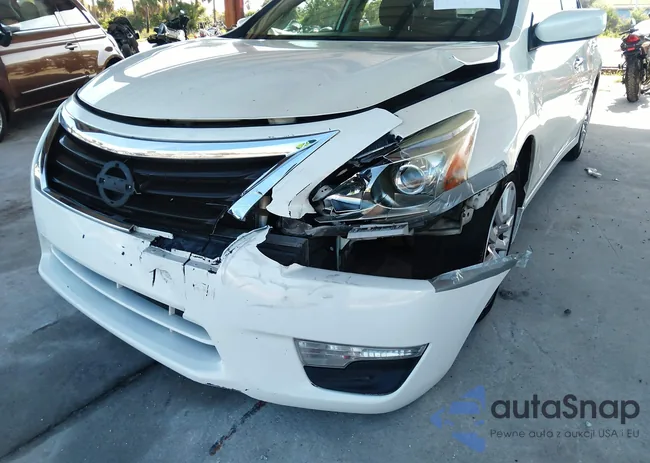 1N4AL3AP3FC212879: 39801036