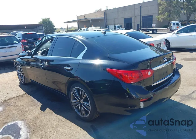 JN1BV7APXFM348570: 39801816