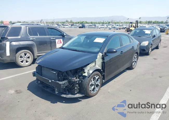 3KPF24AD2ME338591: 39803185