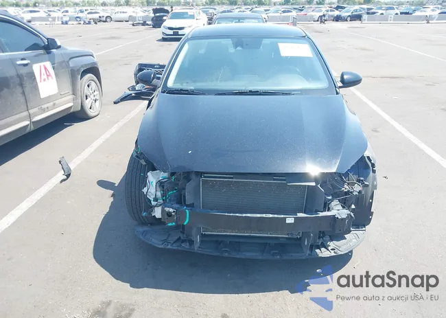 3KPF24AD2ME338591: 39803185