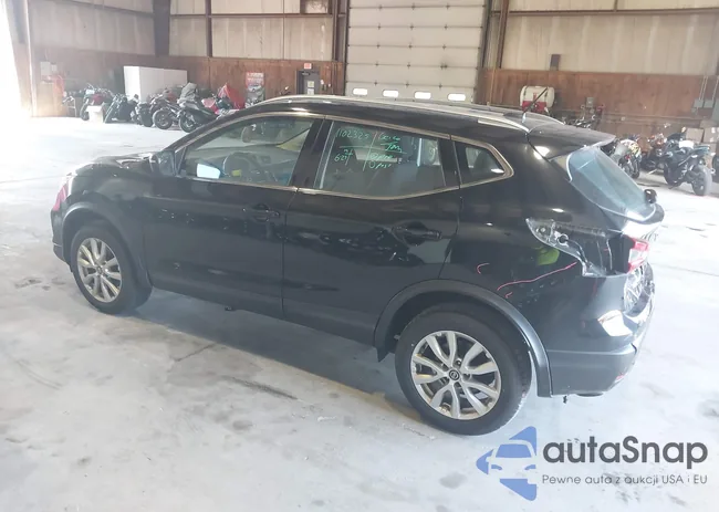 JN1BJ1CW8LW644443: 39802523