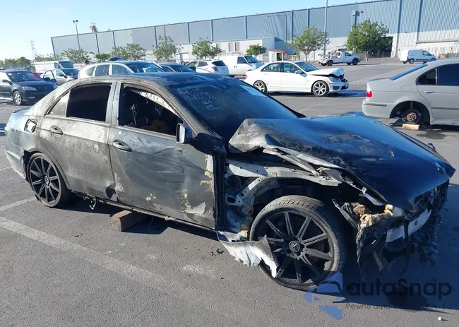 WDDHF7EB9CA587288: 39803667