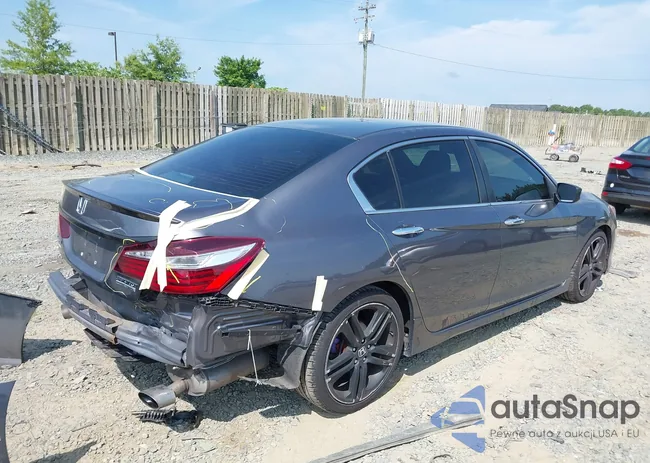 1HGCR2F11HA203971: 39803336