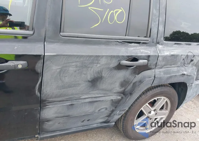 1J8FF28W28D624280: 39806769