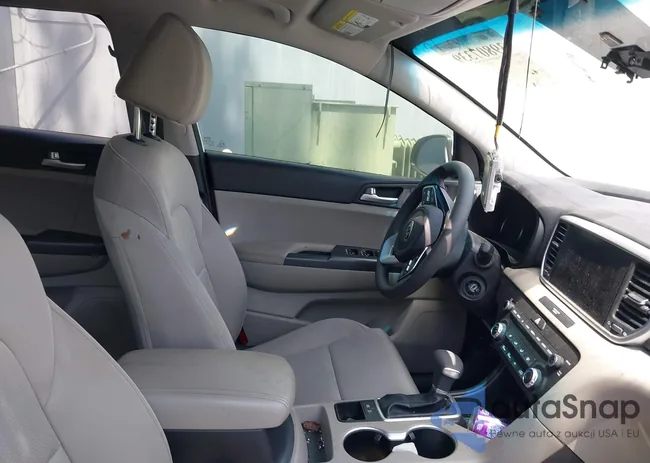 KNDPM3AC3N7003213: 39807339