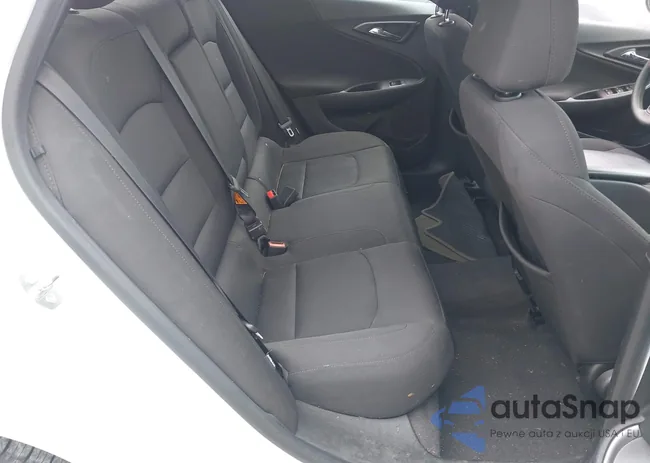 1G1ZB5ST1JF290228: 39808769