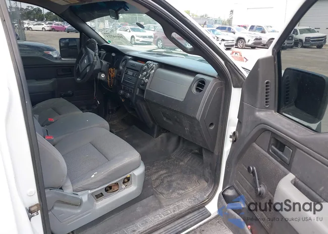 1FTMF1CM2CKD53322: 39810723