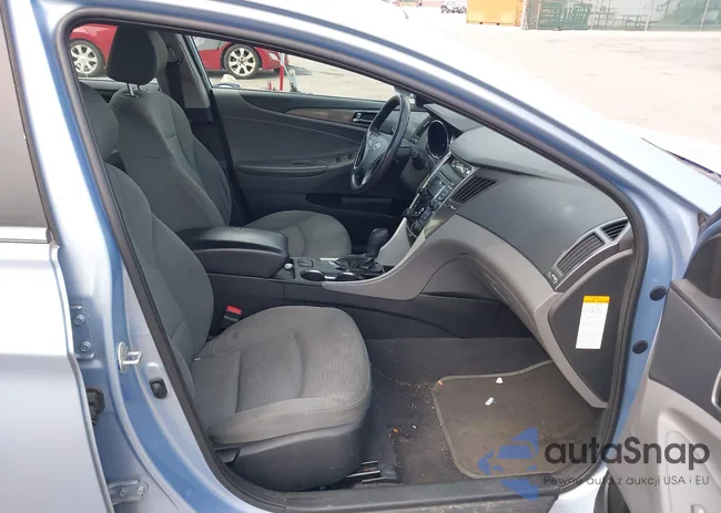 KMHEC4A49DA078696: 39812237