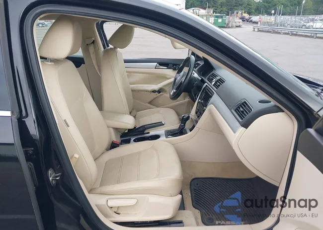 1VWBH7A32DC116675: 39817534