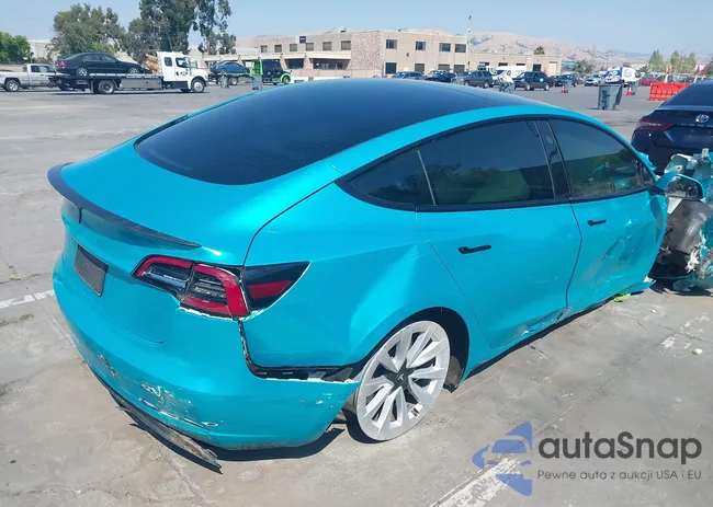 5YJ3E1EB3MF078181: 39820652