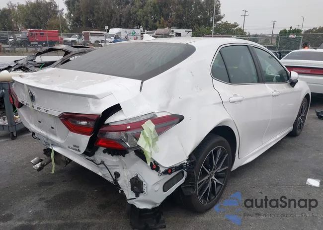 4T1S31AK4RU067109: 39820931