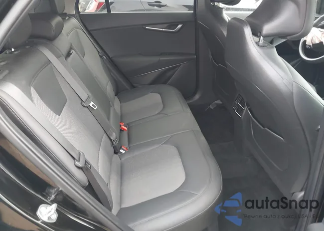 KNDCR3LE0P5086676: 39822403