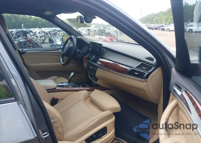 5UXZV8C52D0C15272: 39822453