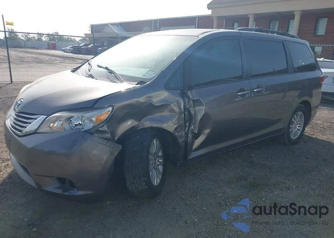 5TDYZ3DC8HS819149: 39824742