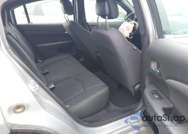 1C3CCBAB5EN128202: 39825877