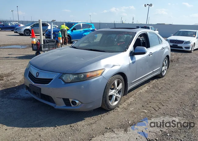 JH4CU2F67BC001462: 39826237