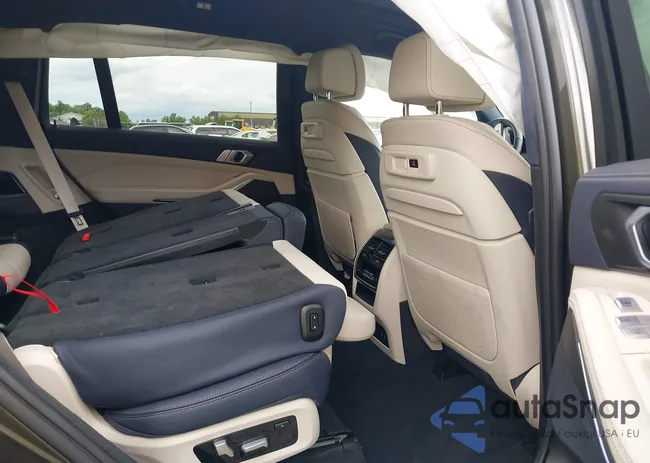 5UXCW2C07N9M52922: 39826585