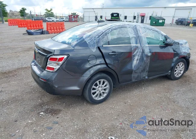 1G1JD5SH6H4132069: 39828816