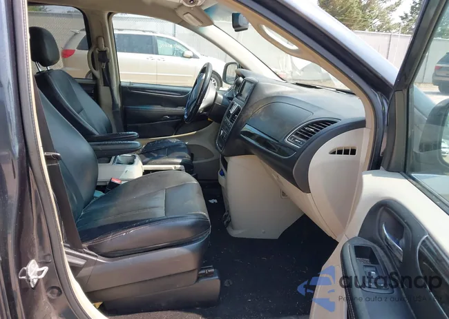 2C4RC1BG2ER211809: 39828981