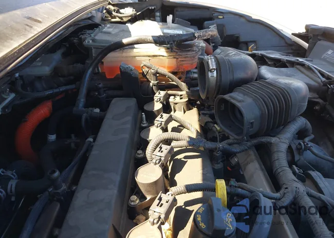 1FADP5AU2EL505089: 39828239