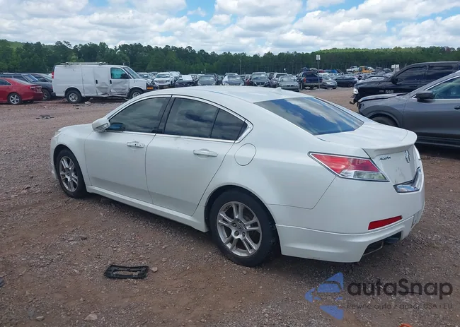 19UUA8F53BA002582: 39831825