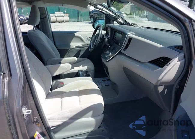 5TDKZ3DC1KS967883: 39836460