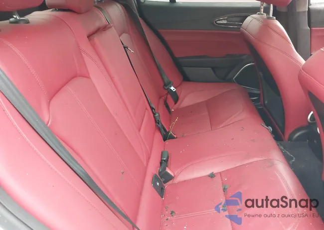 ZARFAMBN1M7647016: 39837583