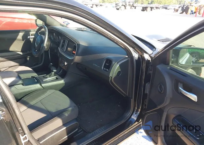 2C3CDXBG9KH681699: 39838894