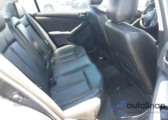 1N4CL2AP8AC157812: 39839008