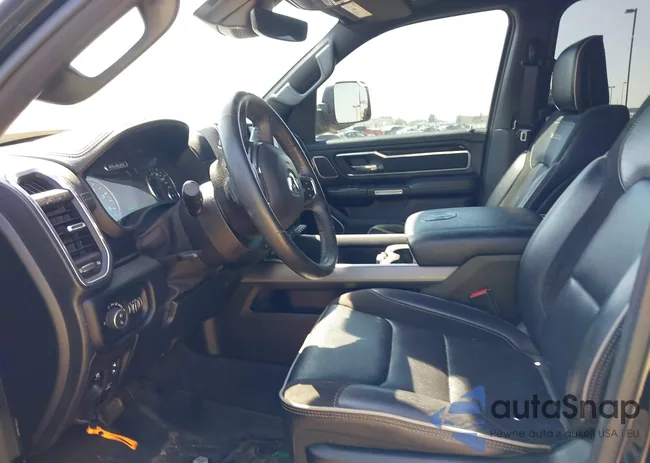 1C6SRFJM1NN102797: 39839637