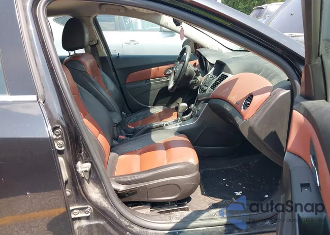 1G1PE5SB7D7220852: 39841978