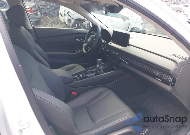 1HGCY2F83RA028432: 39843906