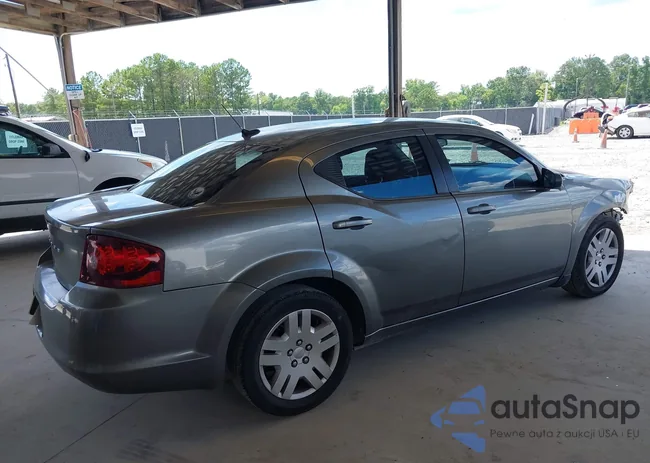 1C3CDZAB7DN575831: 39845117