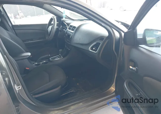 1C3CDZAB7DN575831: 39845117