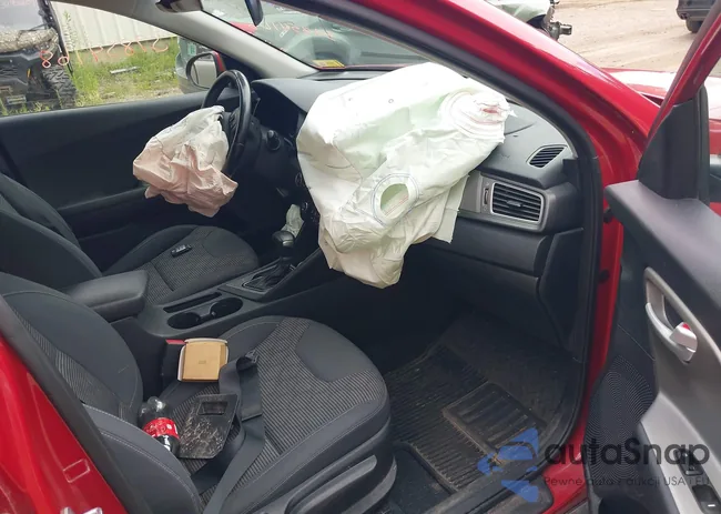 KNDCB3LC2K5284557: 39854168